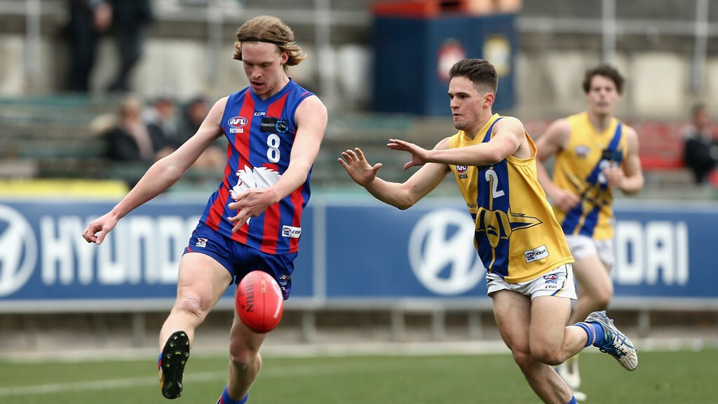 Noah-Anderson1024x576.jpg Noah Anderson (l) in action for the Oakleigh Chargers against the Western Jets - AFL,Under-18s